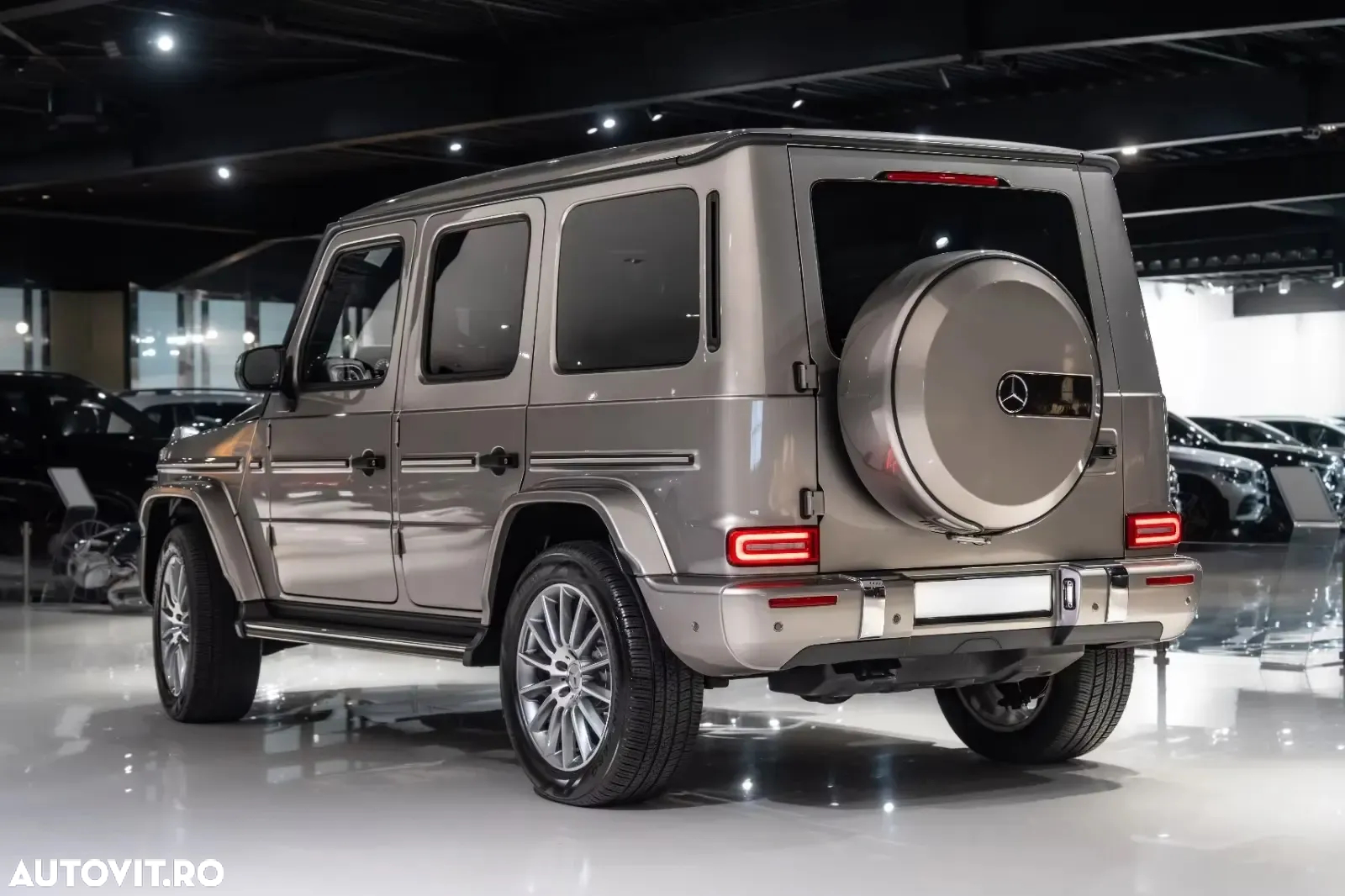 Mercedes-Benz G 400 d 9G-TRONIC AMG Line - 12