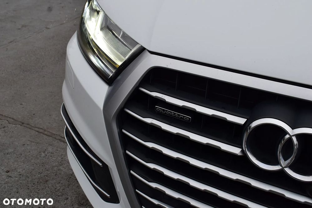 Audi Q7 3.0 TFSI Quattro Tiptronic - 31