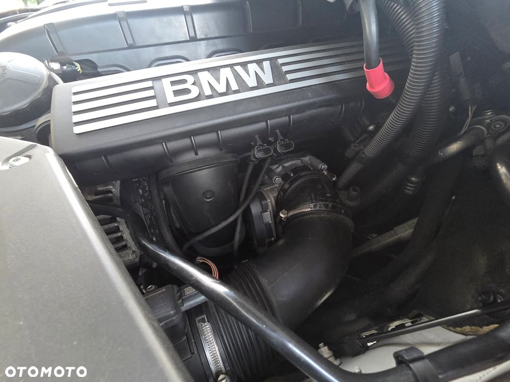 BMW Seria 3 325i - 26