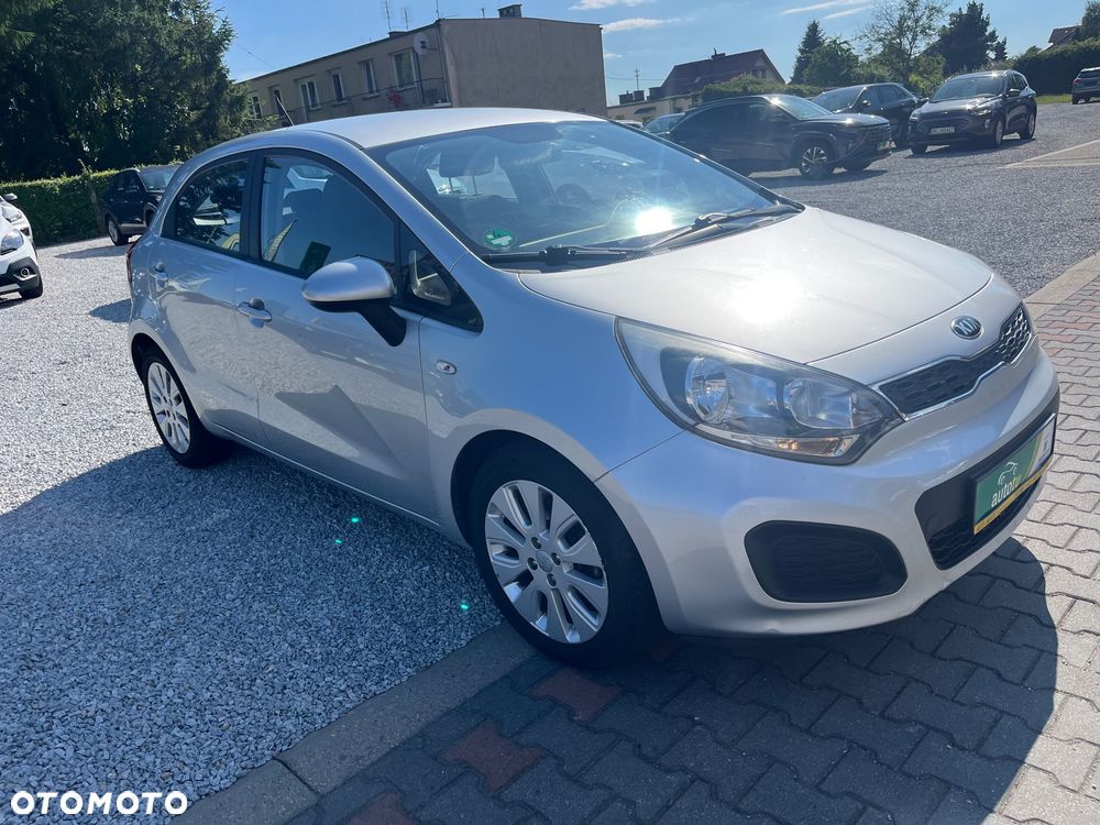 Kia Rio 1.2 XL - 1