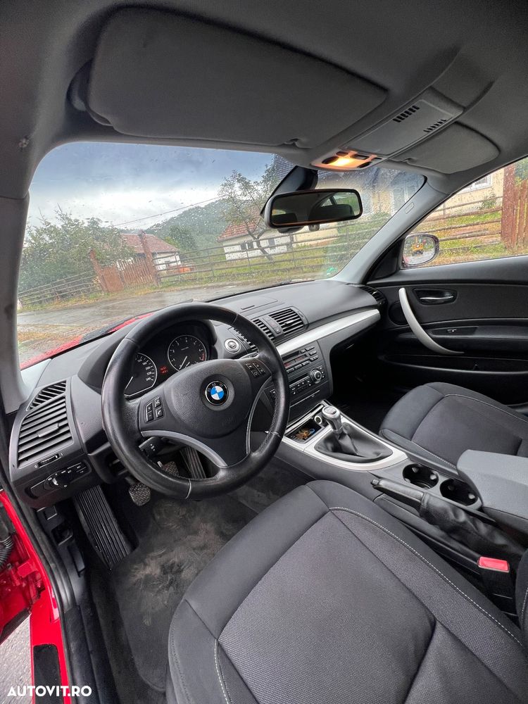 BMW Seria 1 118i - 6