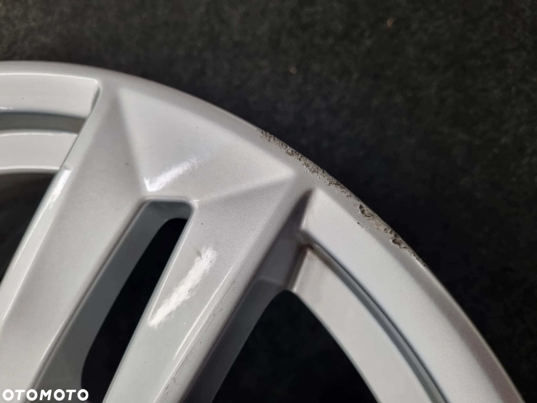 Alufelgi Audi A4 B9 17 cali 5x112  8W0601025P 1szt. - 3