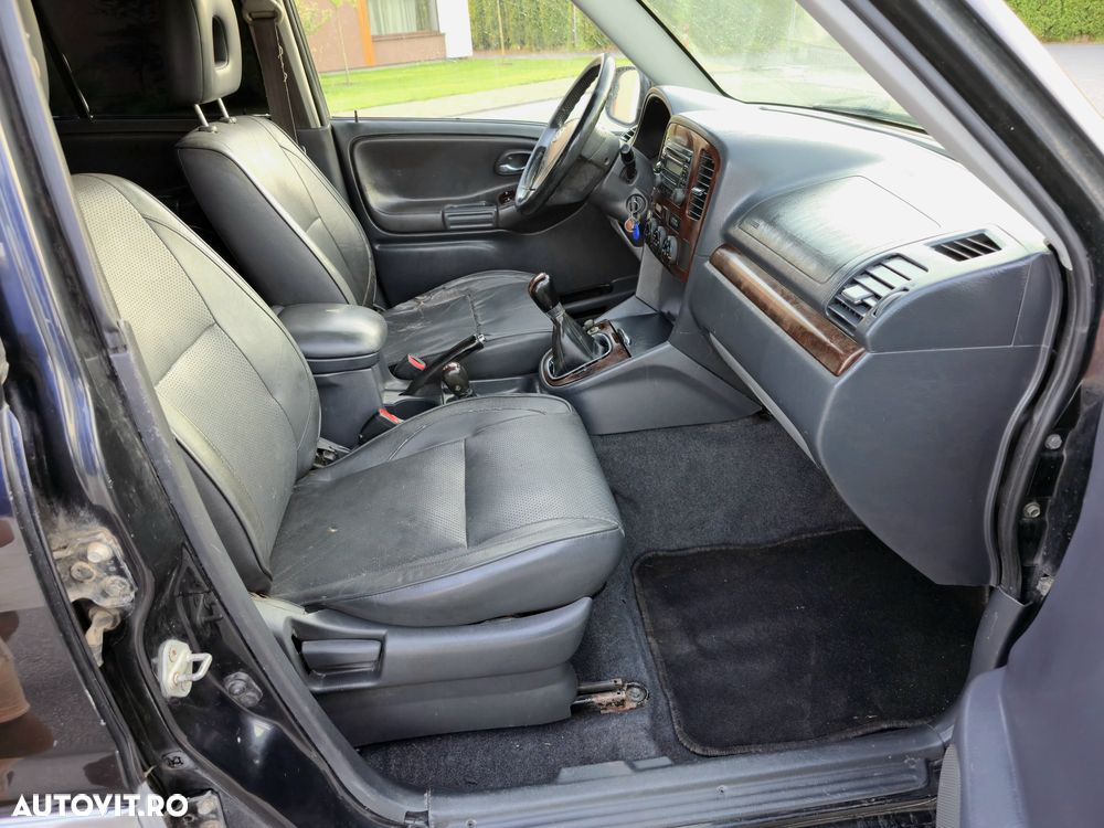 Suzuki Grand Vitara 2.0 TD Comfort Style - 6