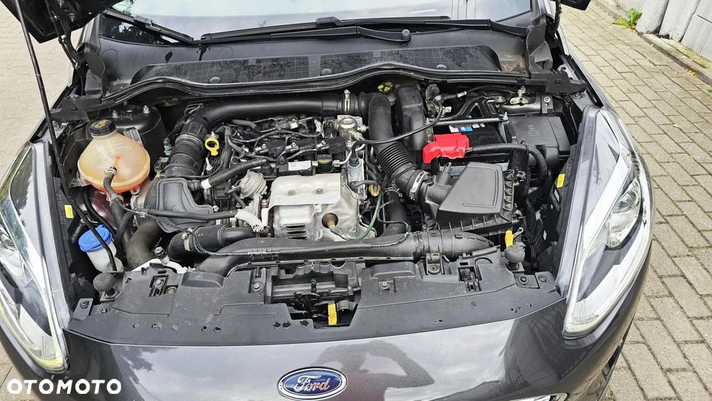 Ford Fiesta 1.0 EcoBoost S&S TITANIUM X - 17