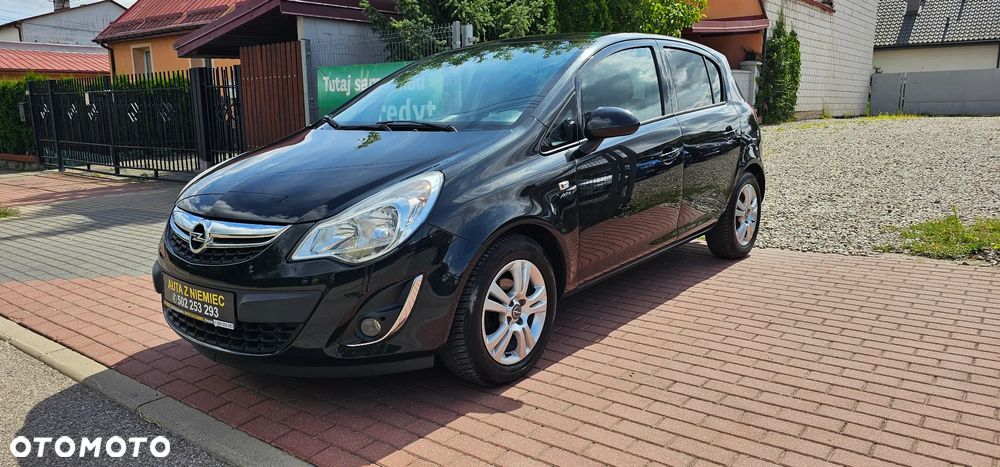 Opel Corsa 1.4 16V Active - 1