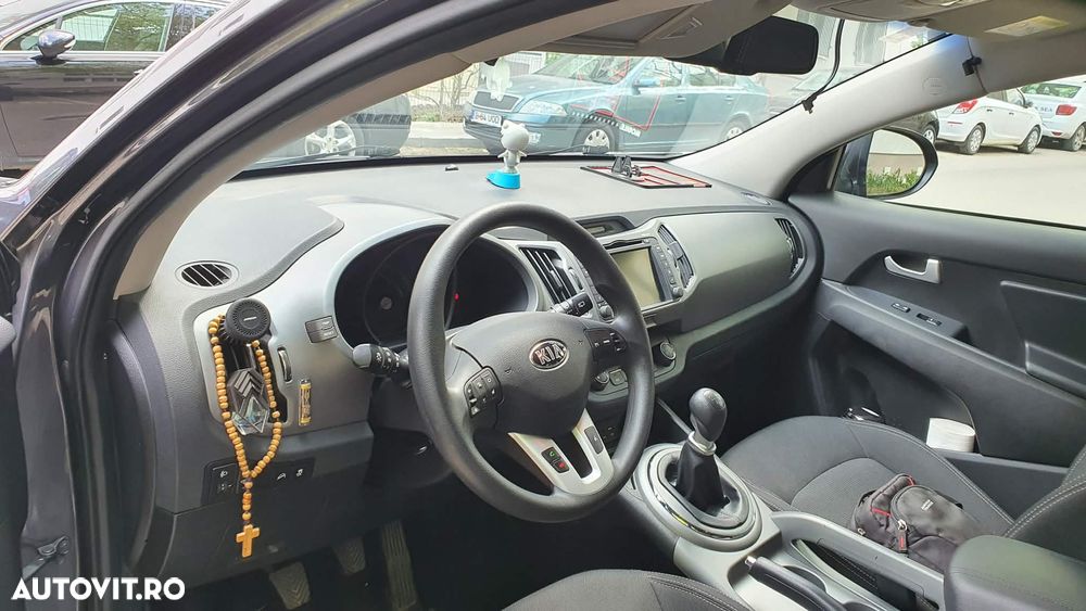 Kia Sportage 1.6 GSL MT 4x2 STYLE - 8