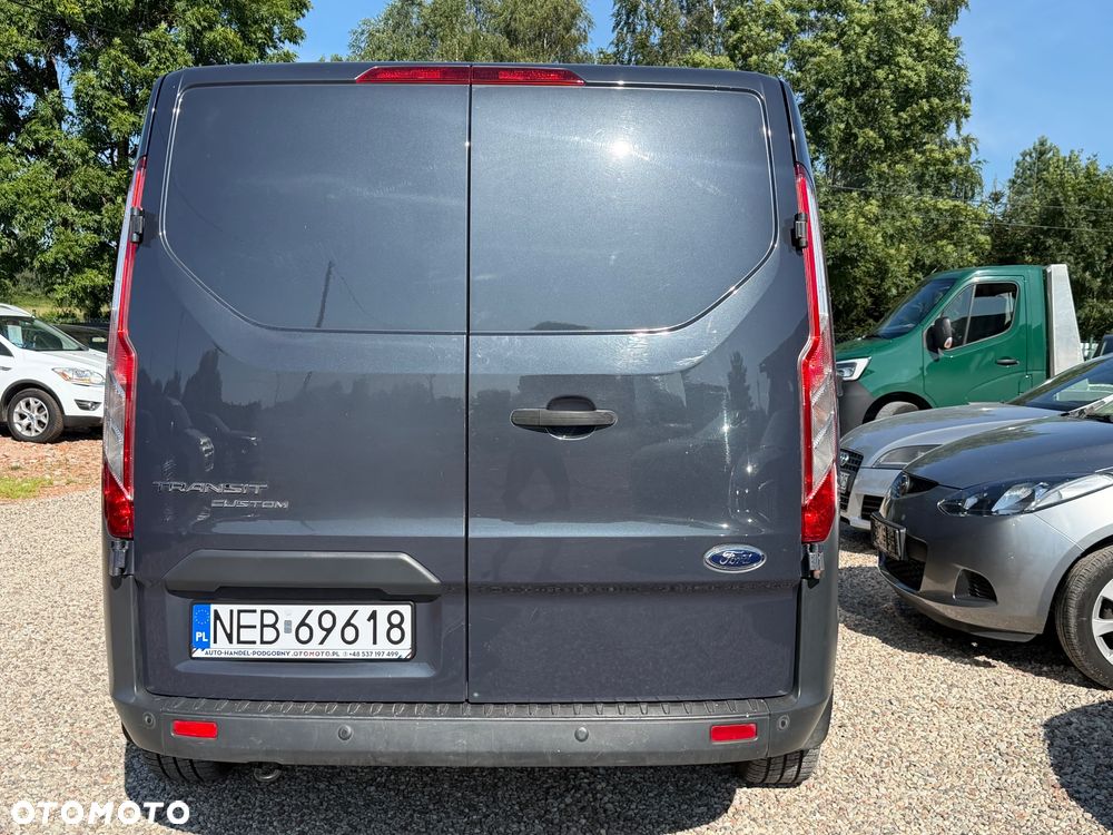 Ford Transit Cuatom - 4