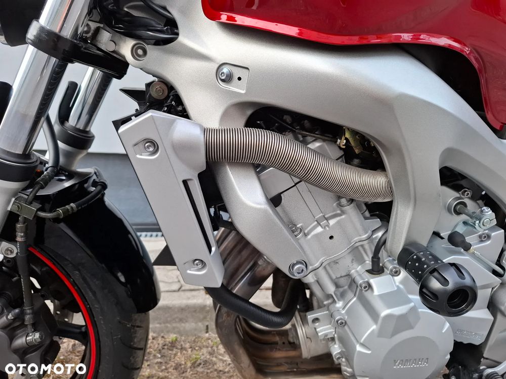 Yamaha FZ6 - 31