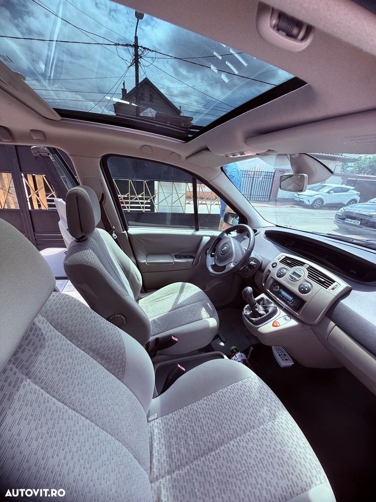 Renault Scenic II 1.6 Authentique - 5