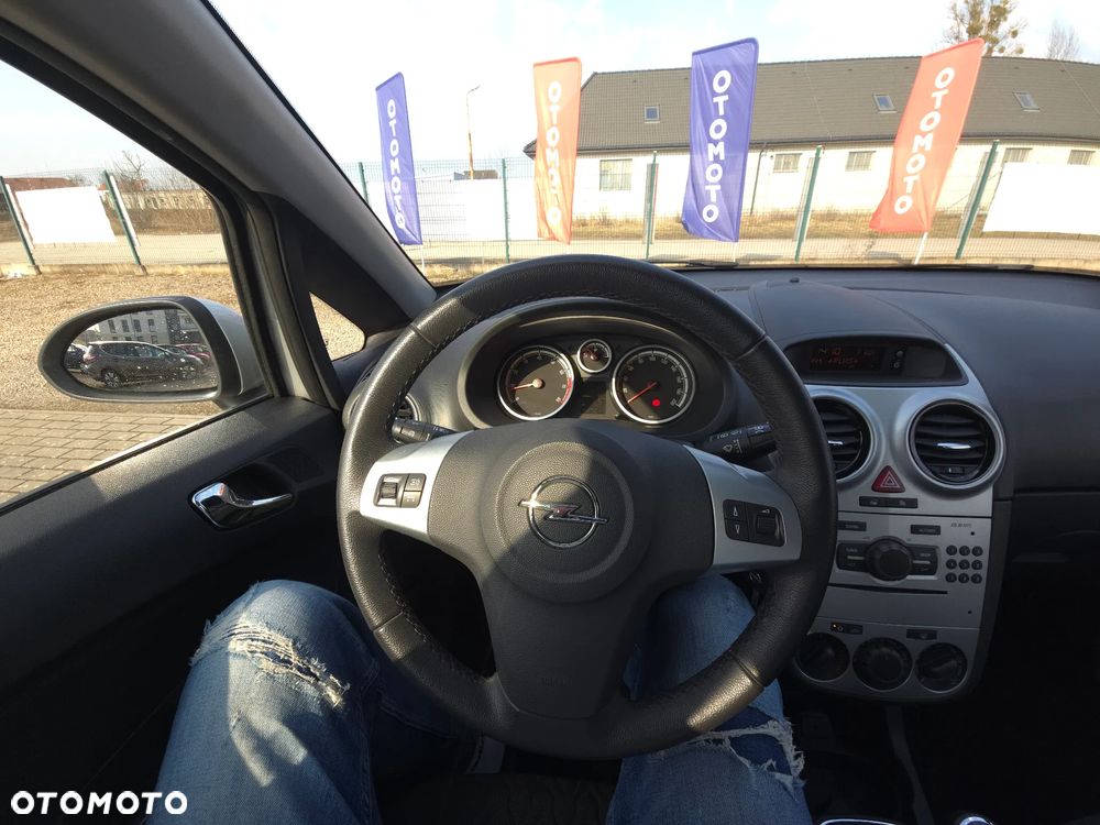 Opel Corsa 1.4 16V Edition - 26
