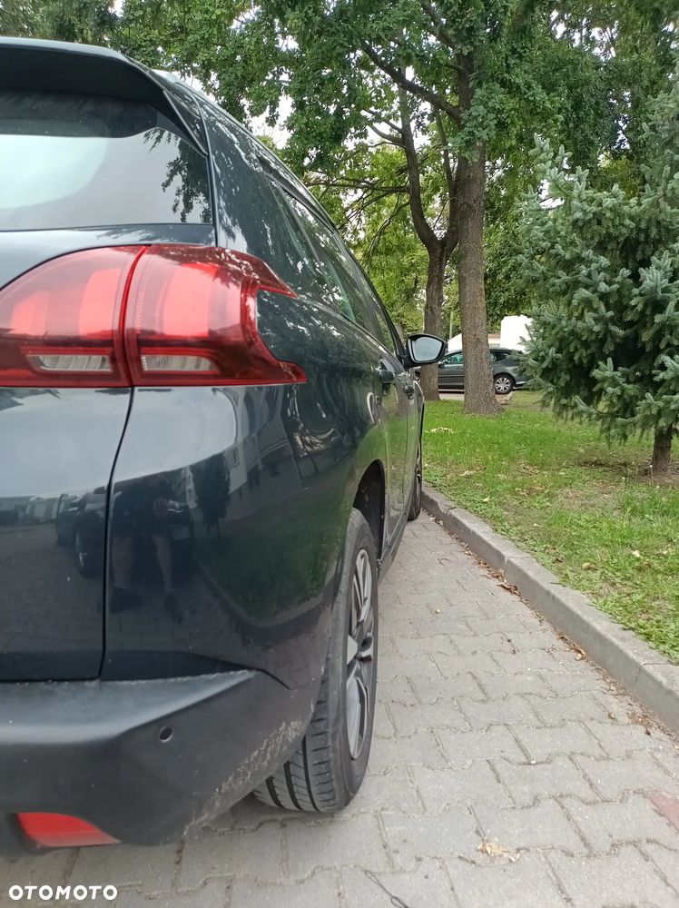Peugeot 2008 1.2 Pure Tech GPF Active - 6