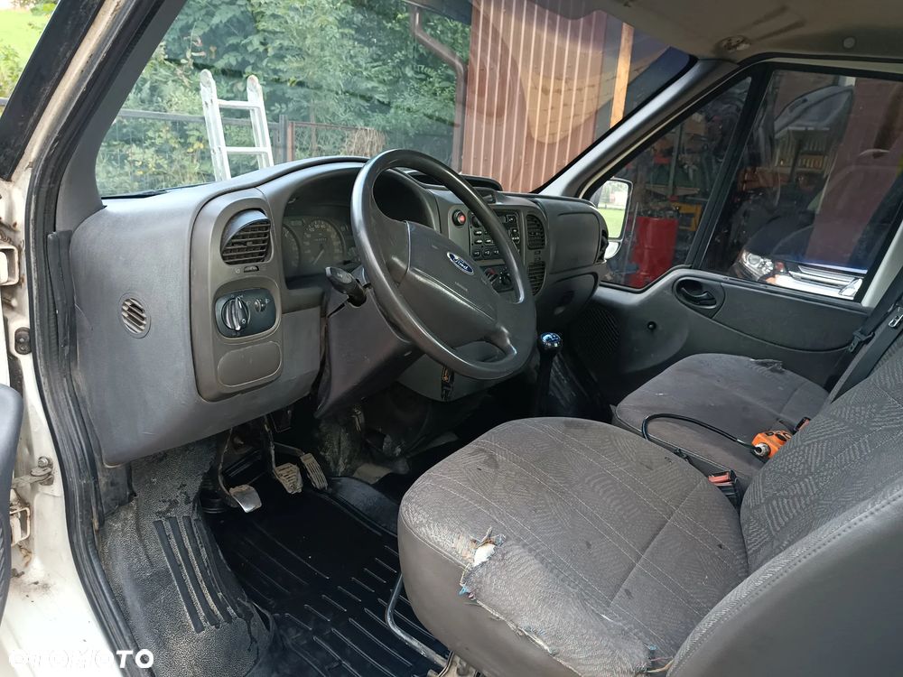 Ford Transit EL - 8