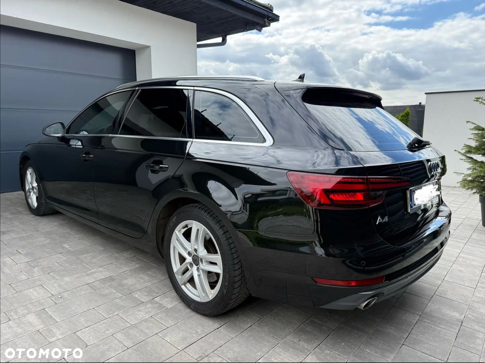 Audi A4 Avant 2.0 TDI Sport S tronic - 2