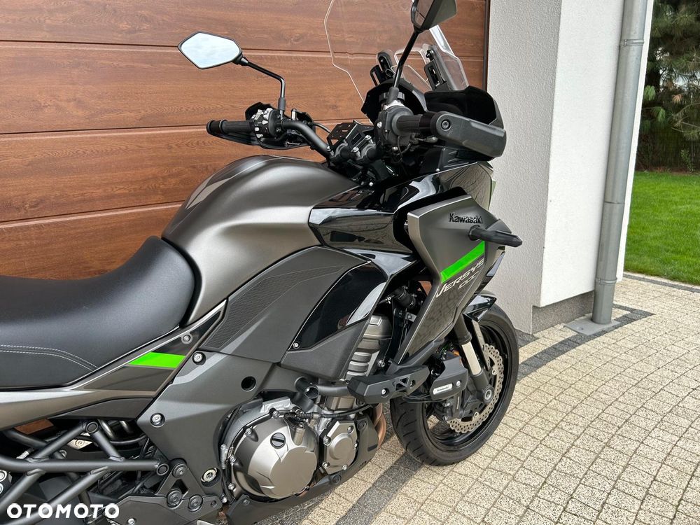 Kawasaki Versys 1000 - 17