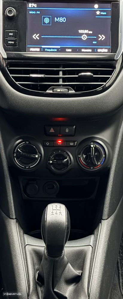 Peugeot 208 1.2 PureTech Access - 15
