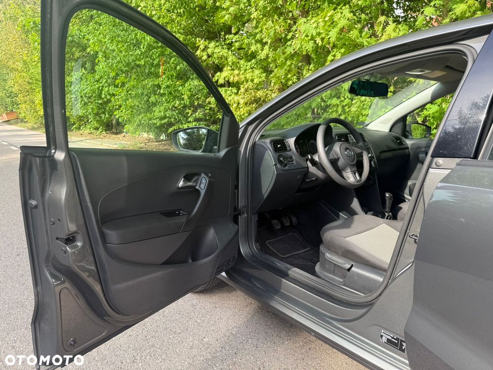 Volkswagen Polo 1.2 Comfortline - 16