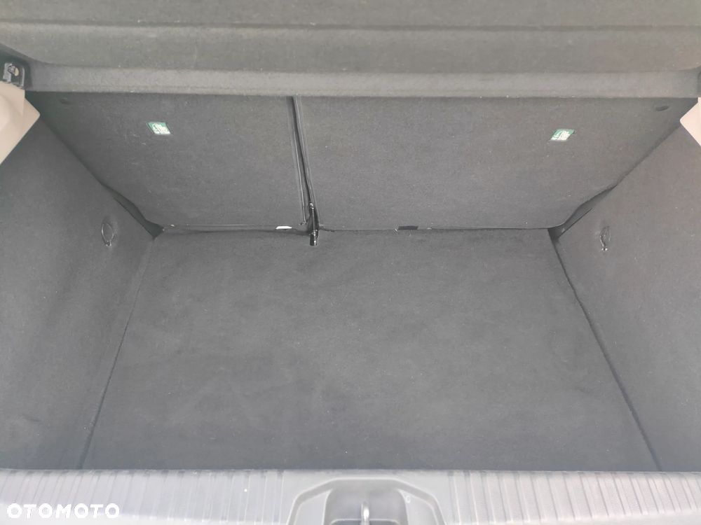 Renault Clio BLUE dCi 85 BUSINESS EDITION - 6