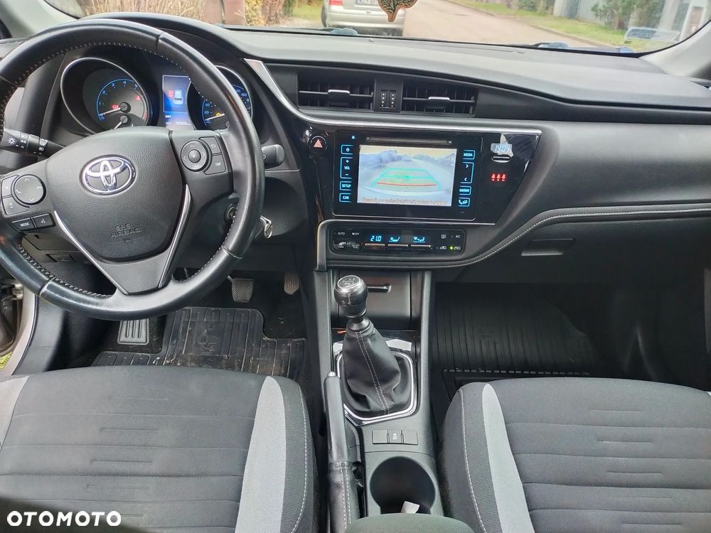 Toyota Auris 1.6 Comfort - 7