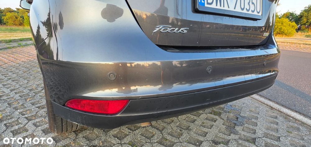 Ford Focus 1.0 EcoBoost Trend - 22