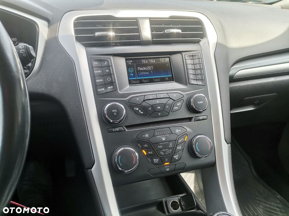 Ford Mondeo 1.5 EcoBoost Trend - 15