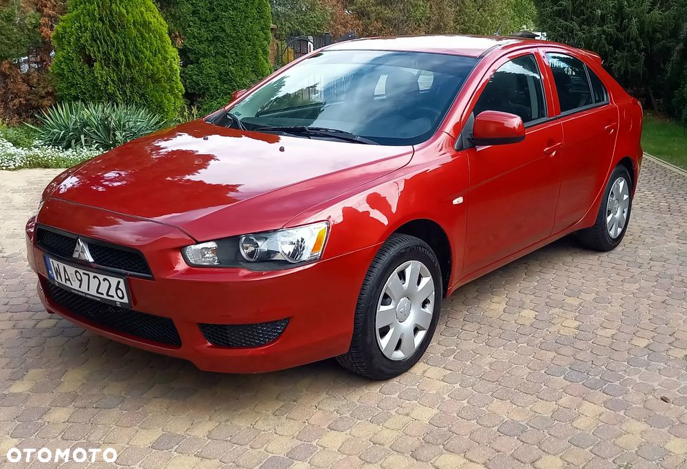 Mitsubishi Lancer 1.8 Inform - 2