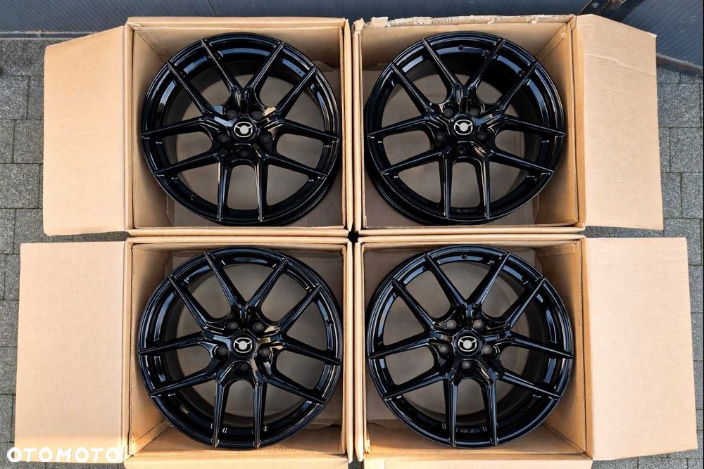 Felgi 18 do MAZDA 3 5 6 CX3 C30 CX5 CX60 CX80 CX7 MX5