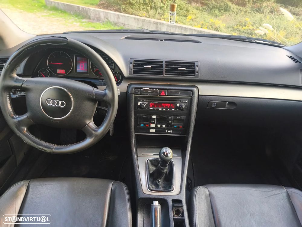 Audi A4 Avant 1.9 TDI m6 - 8