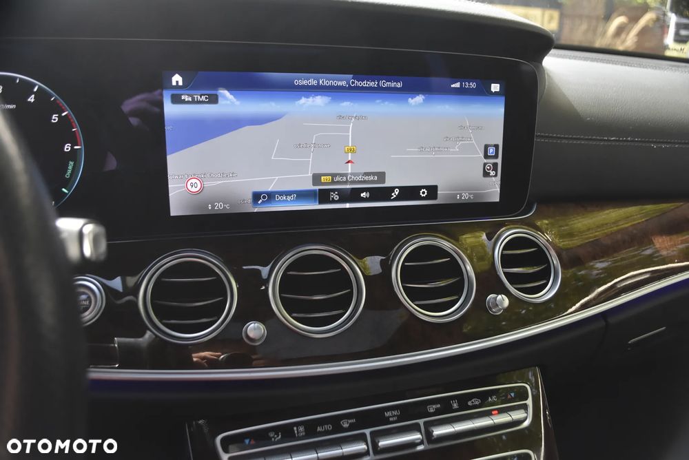 Mercedes-Benz Klasa E 350e 9G-TRONIC AMG Line - 15