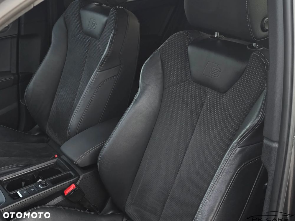 Audi Q3 Sportback 40 TDI Quattro S Line S tronic - 32