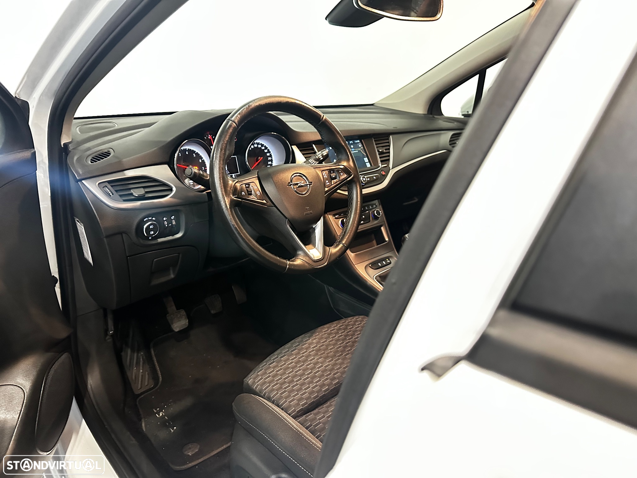 Opel Astra Sports Tourer 1.2 Turbo Start/Stop Sports Tourer - 14