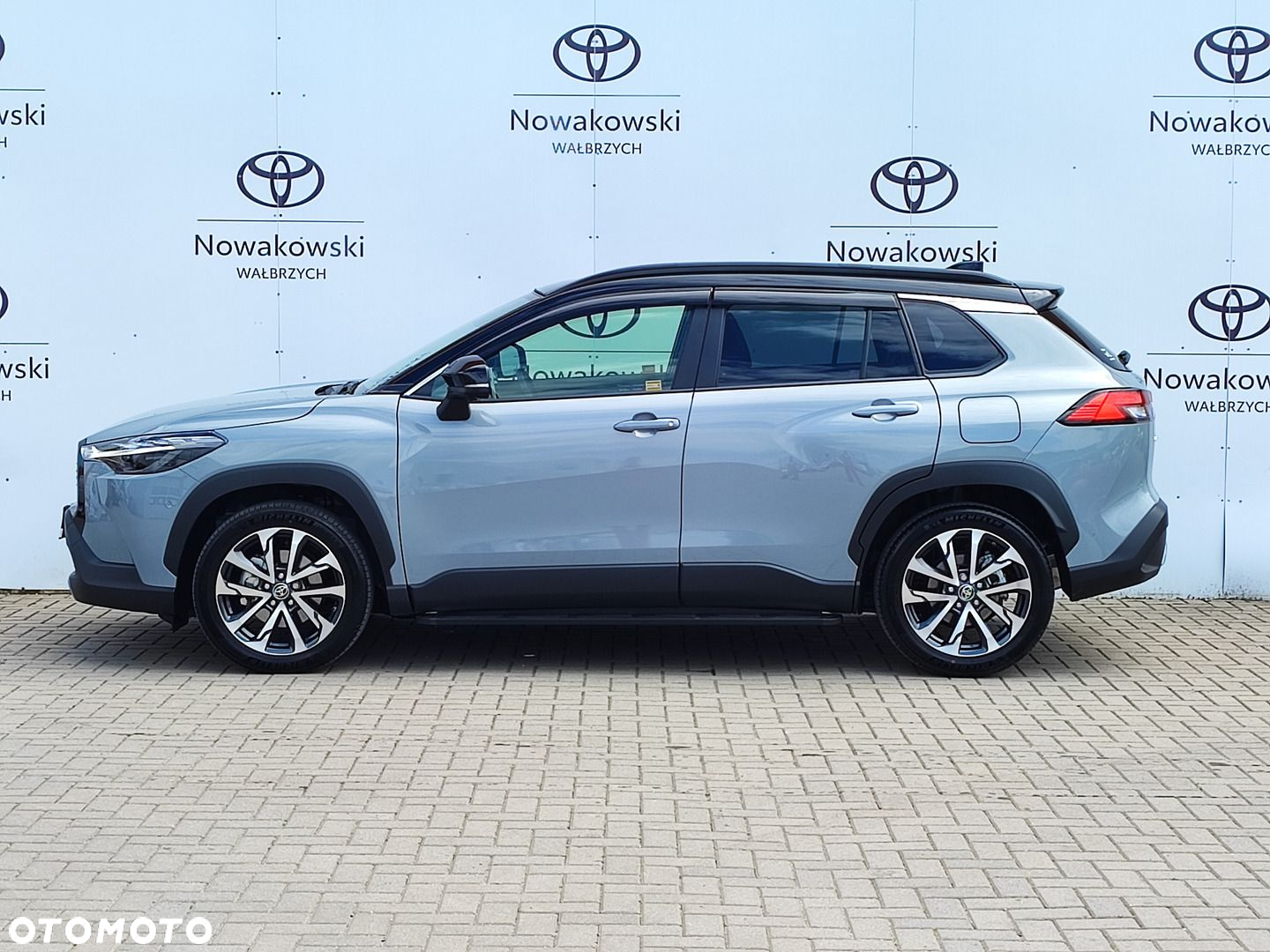 Toyota Corolla Cross - 5