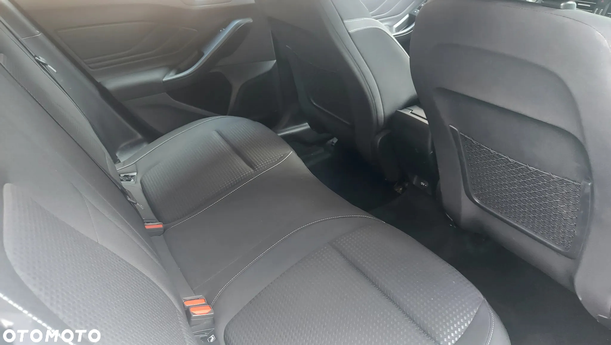 Ford Focus 1.5 EcoBlue Trend Edition Business - 16