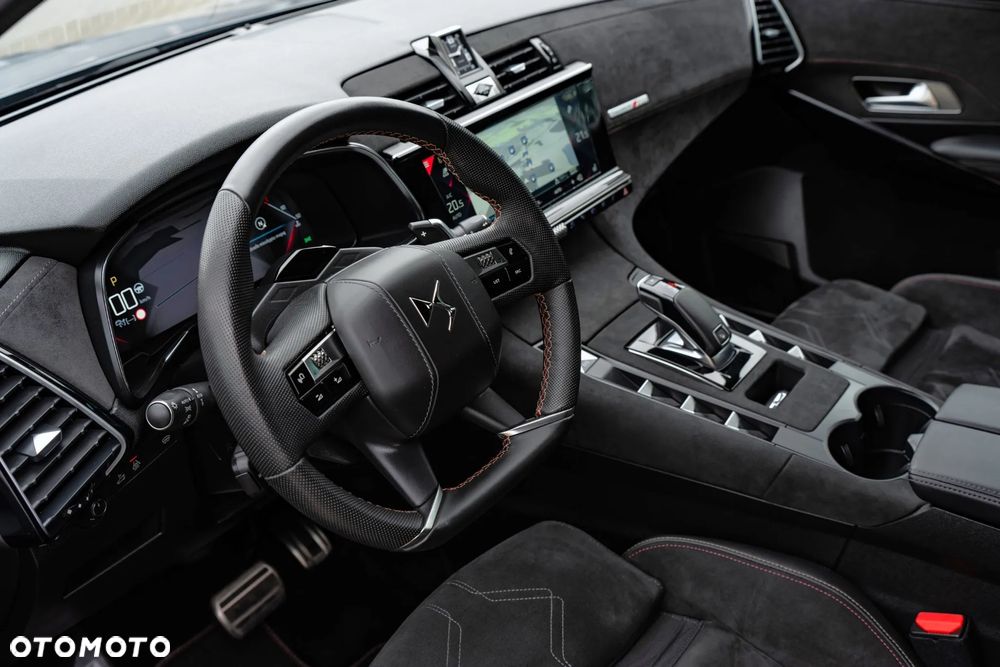 DS Automobiles DS 7 Crossback 1.6 PureTech Performance Line + - 15
