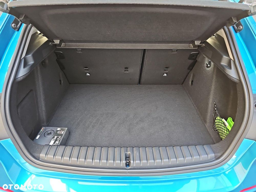 BMW Seria 1 118i Advantage - 23