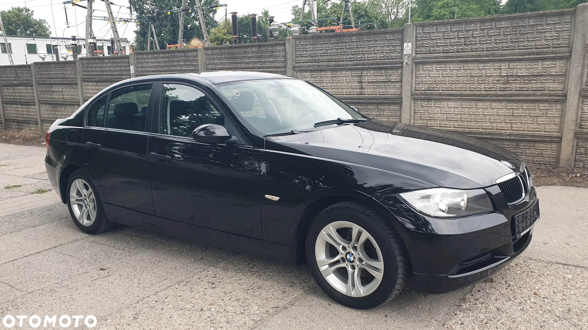 BMW Seria 3 318i - 3