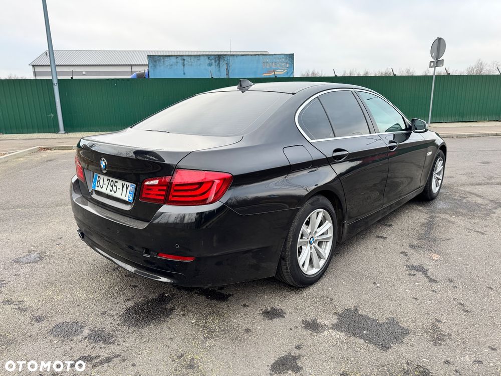BMW Seria 5 520d - 7