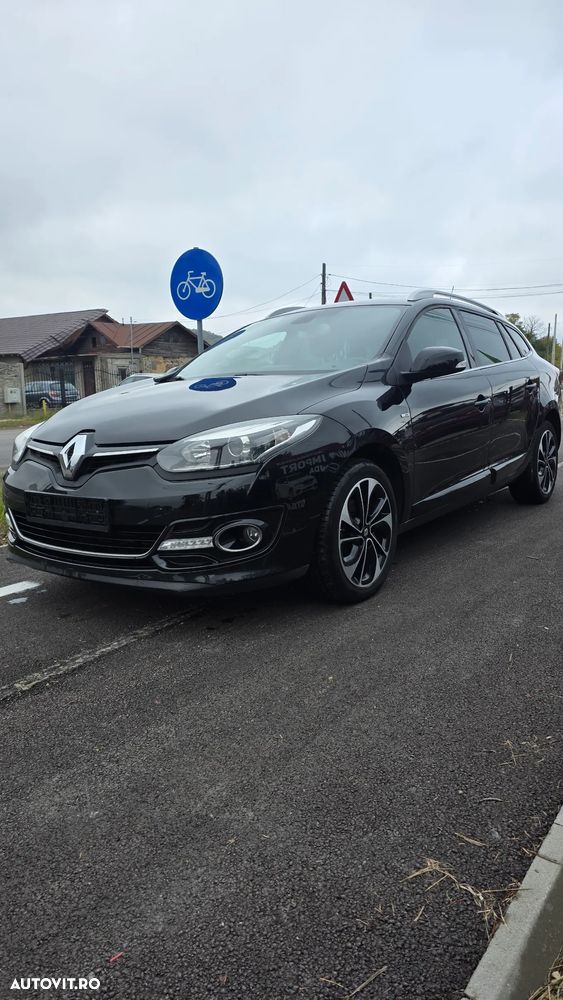 Renault Megane ENERGY dCi 110 Start & Stop Bose Edition - 16