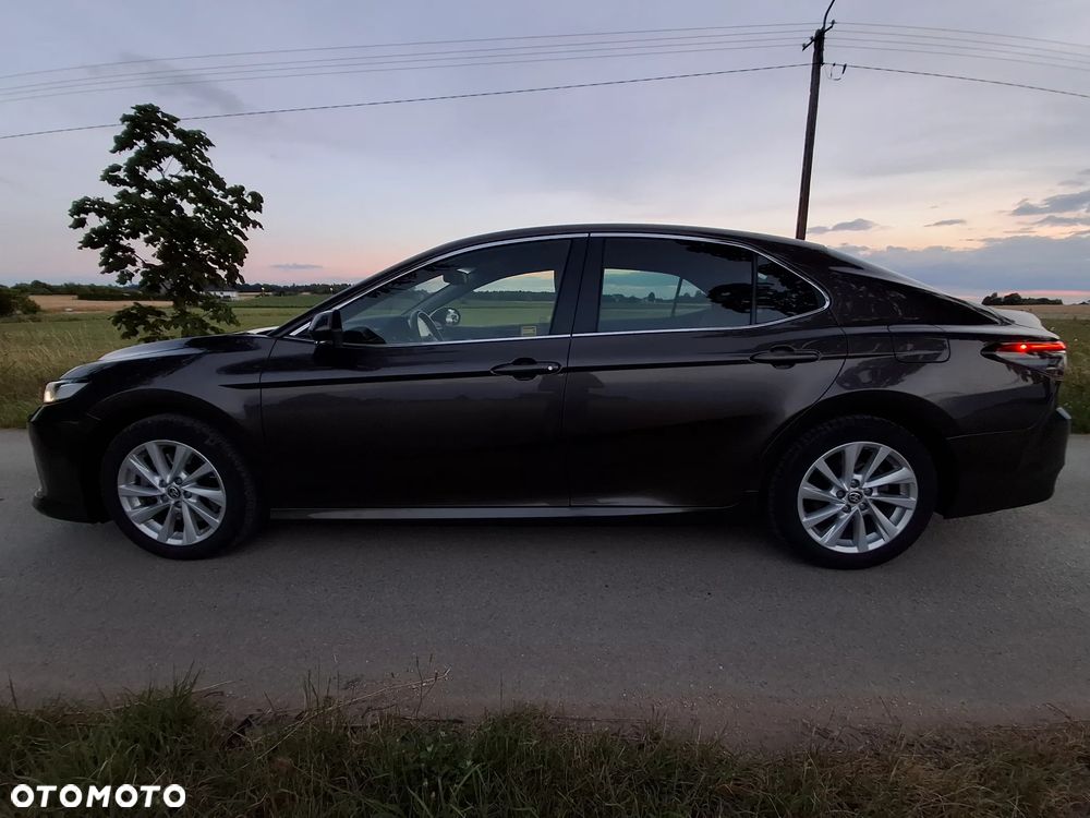 Toyota Camry 2.5 Hybrid Comfort CVT - 16