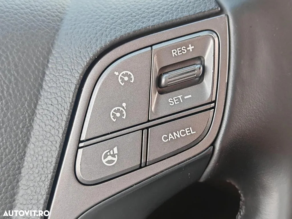Hyundai Santa Fe 2.2 CRDi 4WD Automatik Premium - 24