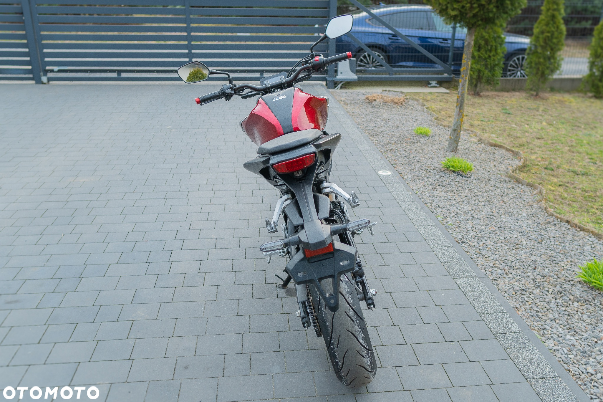 Honda CB - 11