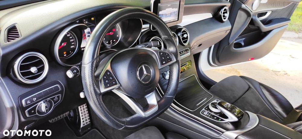 Mercedes-Benz GLC 220 d 4Matic 9G-TRONIC - 21