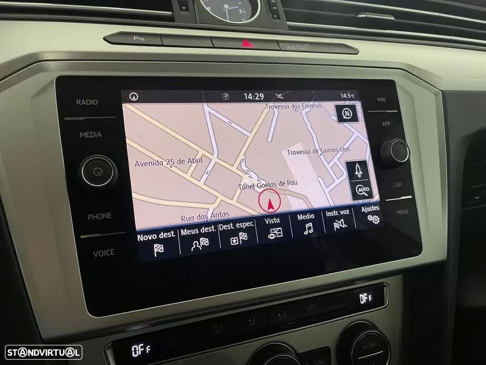 VW Passat Variant 2.0 TDI Elegance DSG - 20