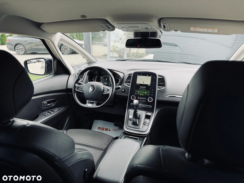 Renault Scenic 1.5 dCi Privilege EDC - 22