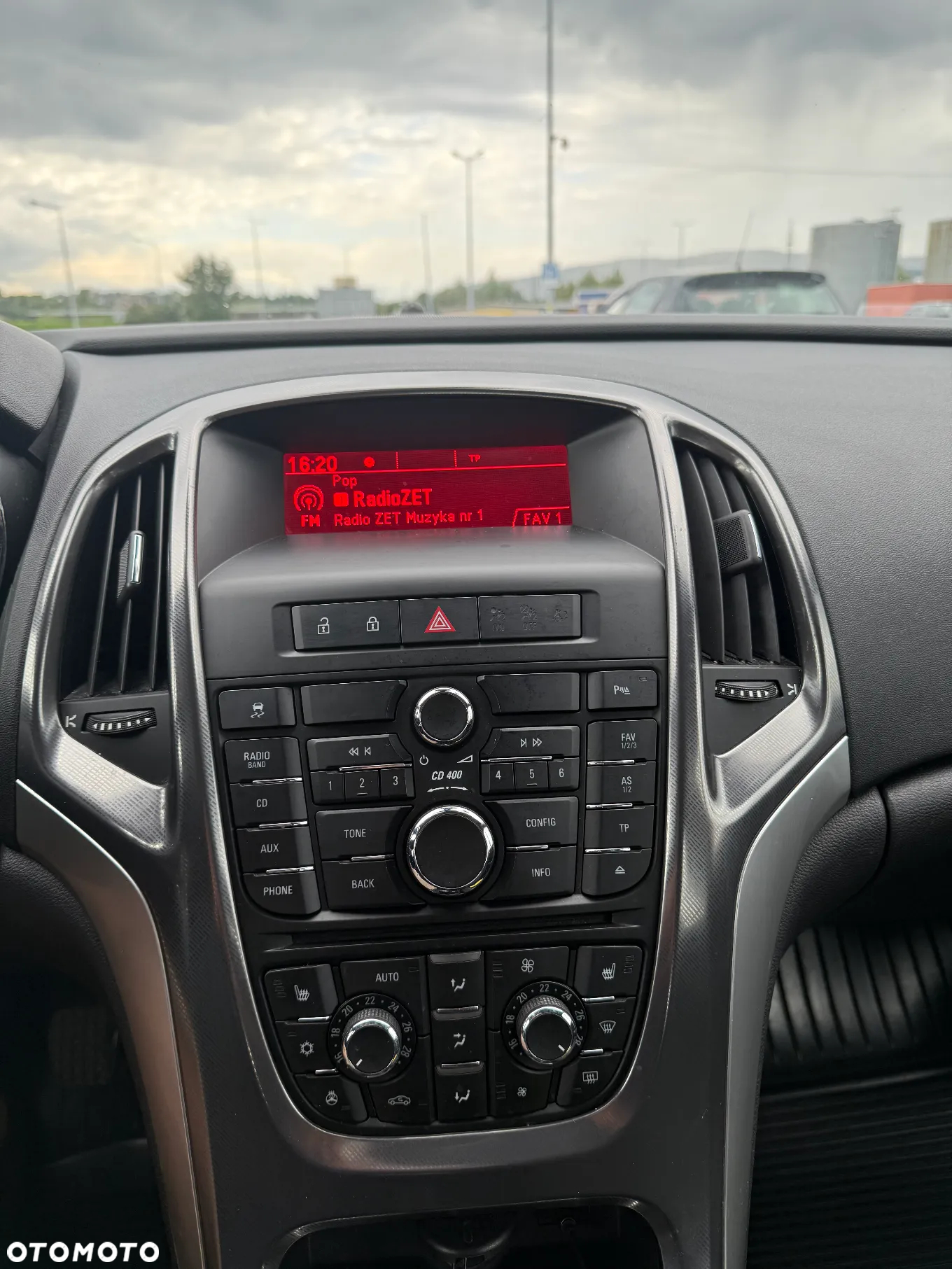 Opel Astra IV 1.4 T Cosmo - 15
