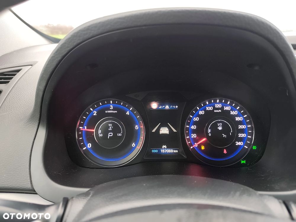 Hyundai i40 Kombi blue 1.7 CRDi DCT Premium - 21