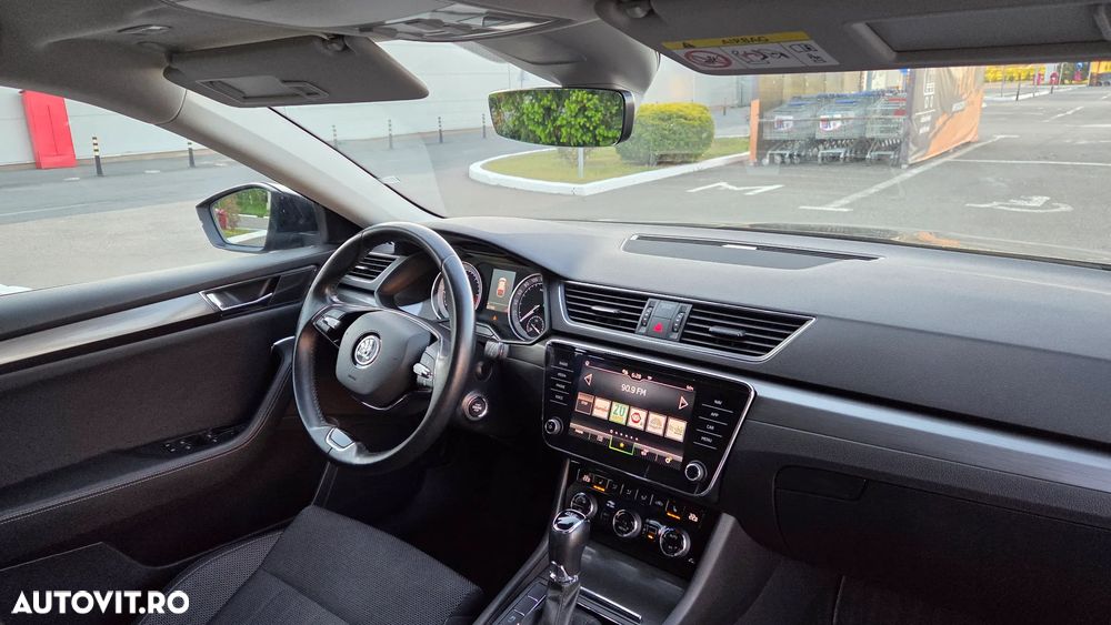 Skoda Superb 2.0 TDI DSG Style - 13