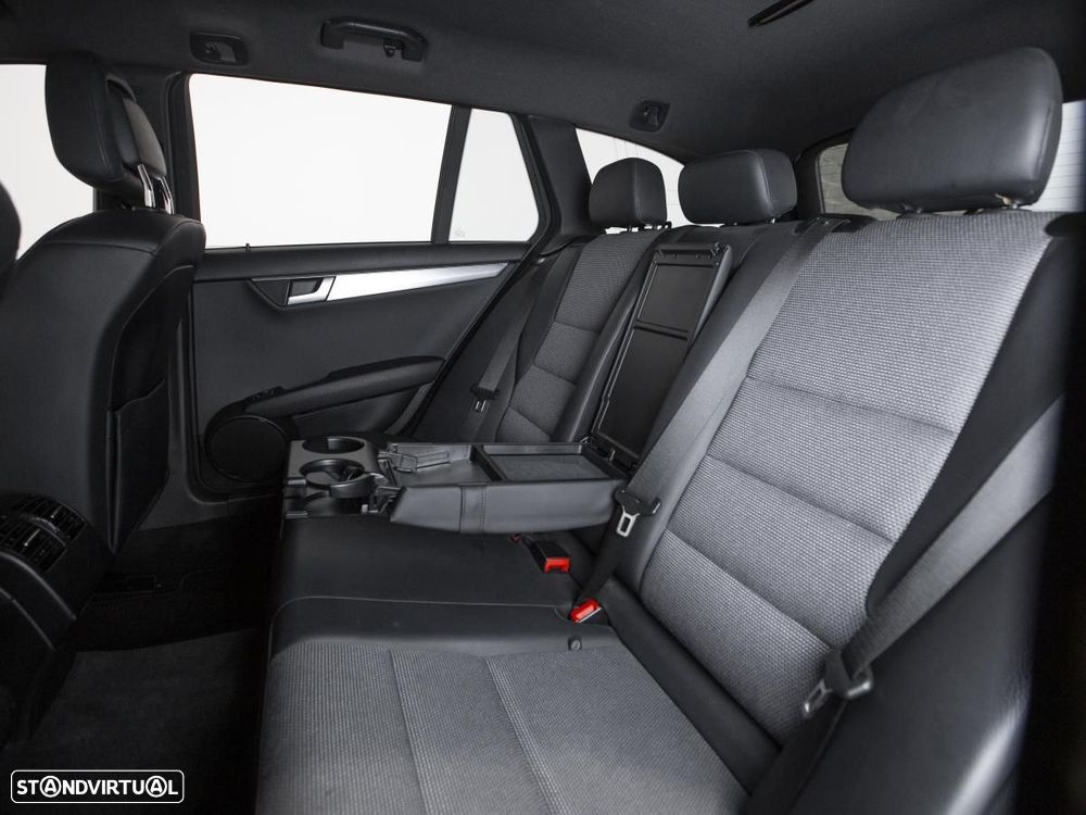 Mercedes-Benz C 220 - 9