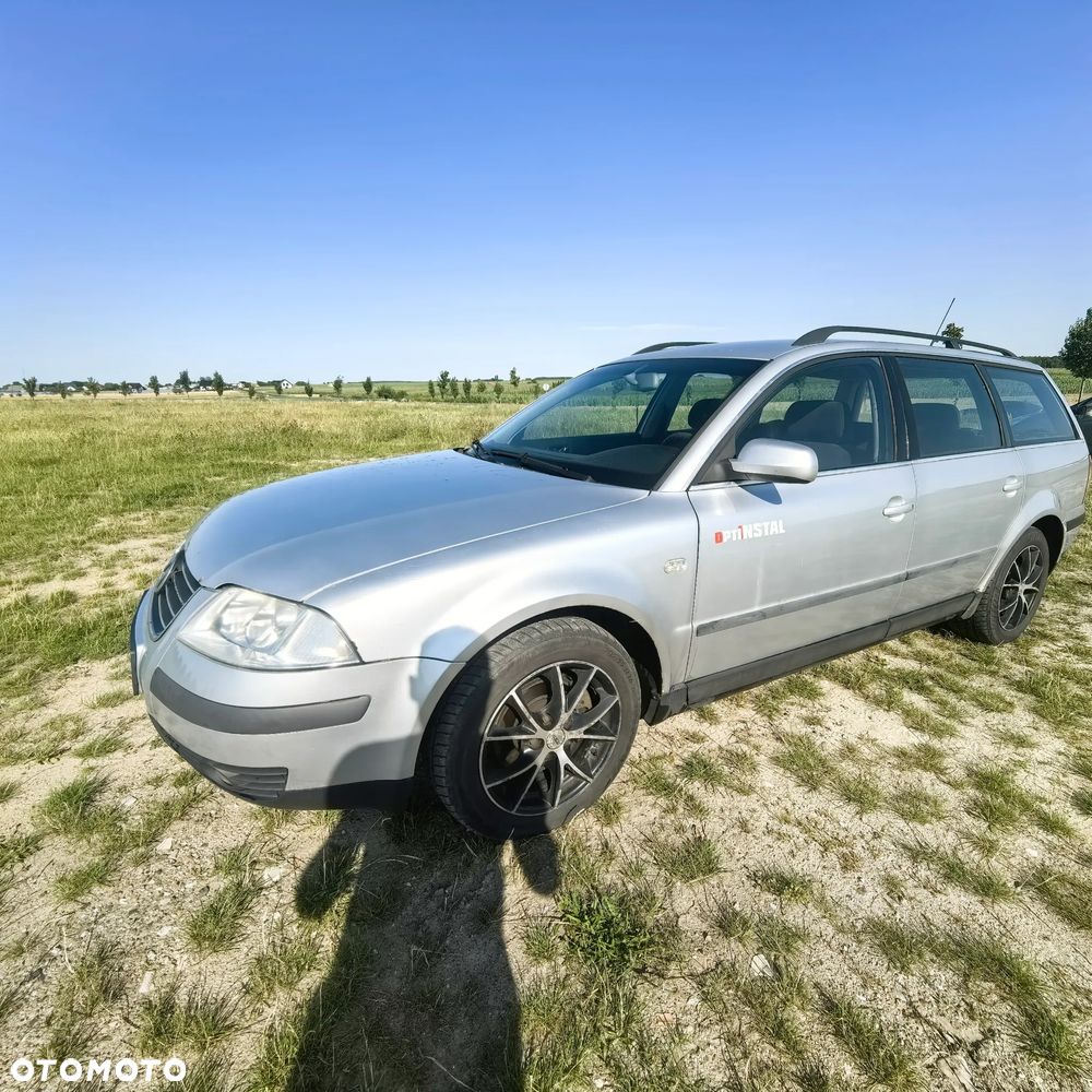 Volkswagen Passat 1.9 TDI - 11