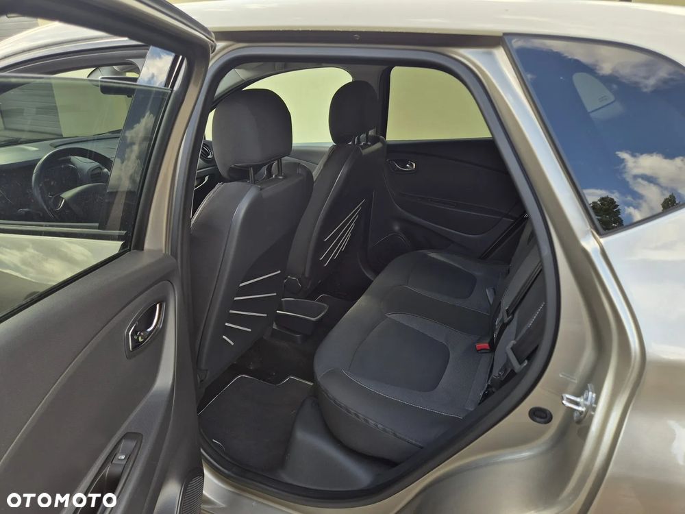Renault Captur - 13