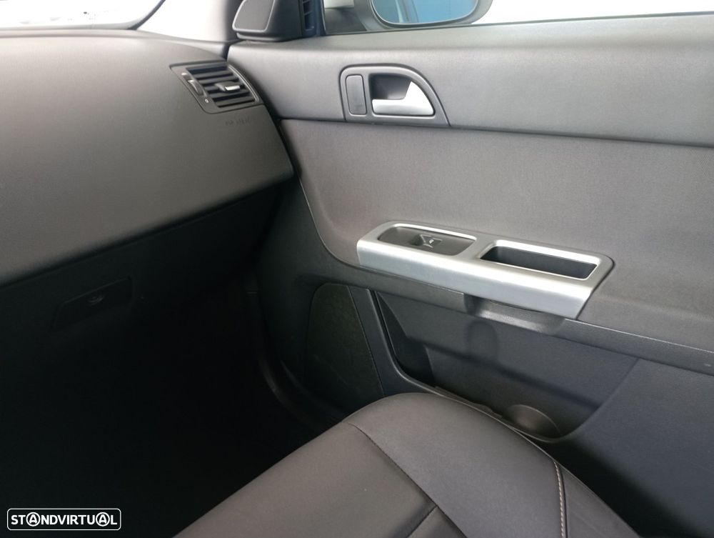 Volvo V50 1.6 D Drive - 11